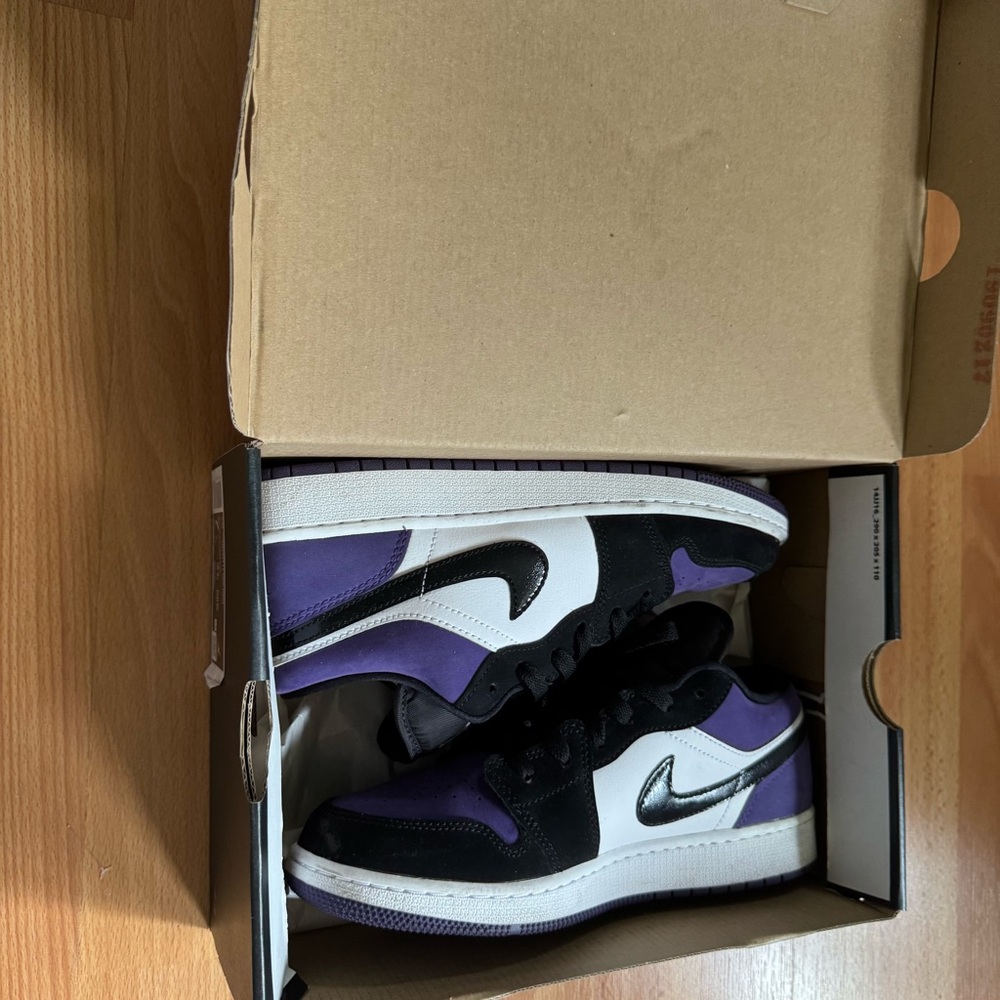 Nike Air Jordan 1 Mid Purple Black Sneakers